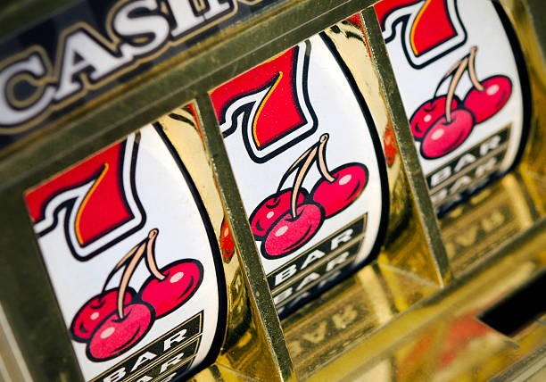 Medusa II bet zones and payout table displayed on zenustogel player screen
